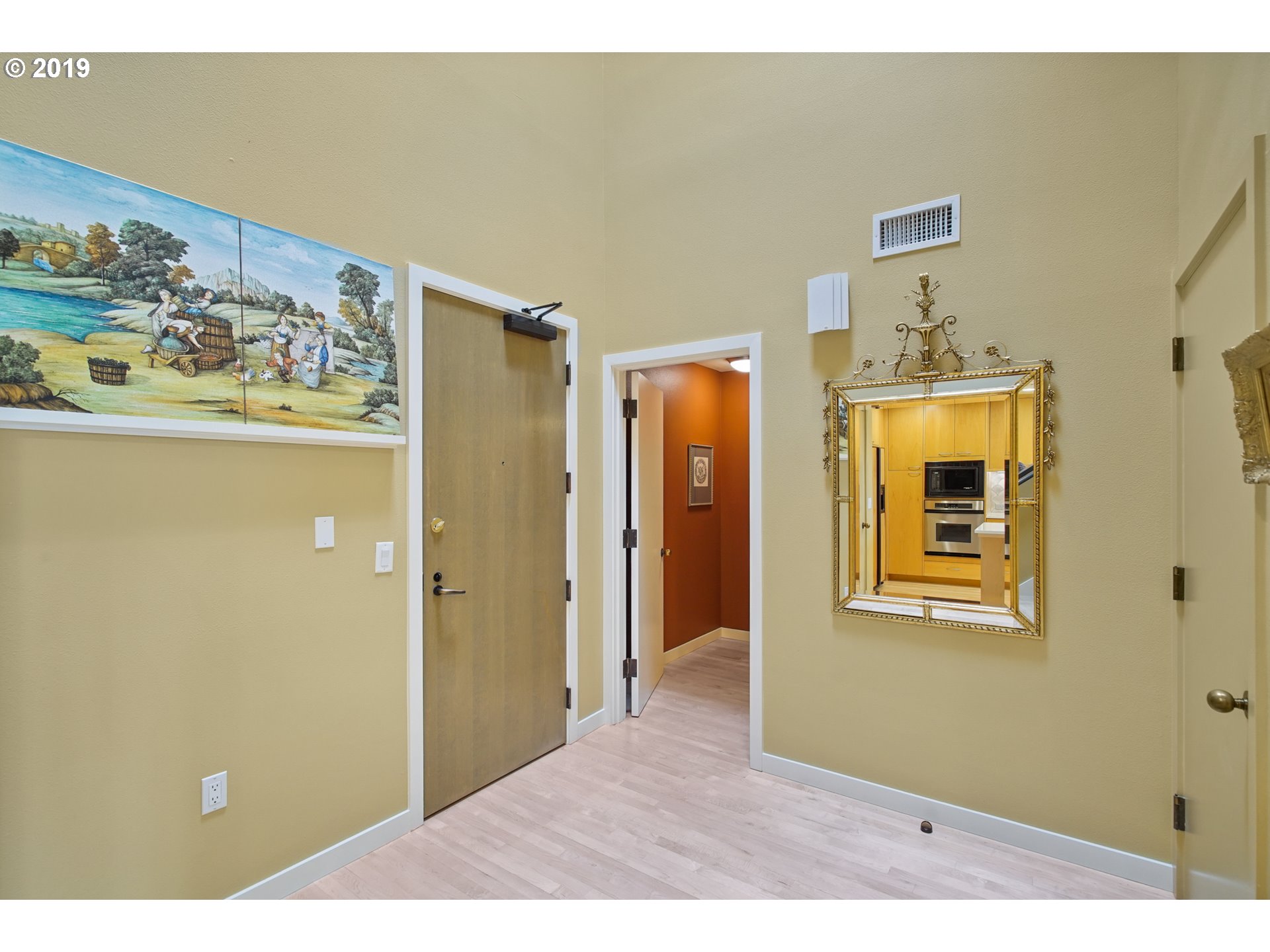 2445 Northwest Westover Road, Unit 407 Portland, OR 97210 - Photo 2 of 32 Gallery Image 2