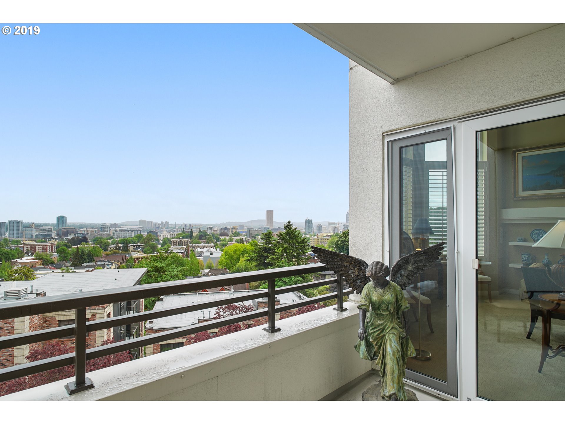 2445 Northwest Westover Road, Unit 407 Portland, OR 97210 - Photo 13 of 32 Gallery Image 13