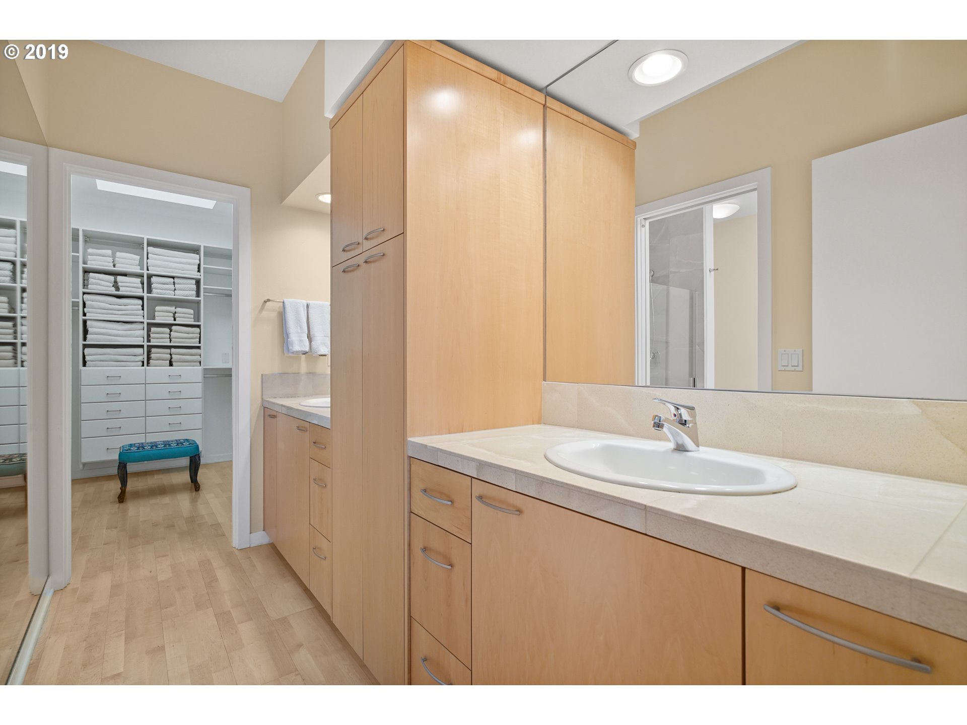 2445 Northwest Westover Road, Unit 407 Portland, OR 97210 - Photo 15 of 32 Gallery Image 15