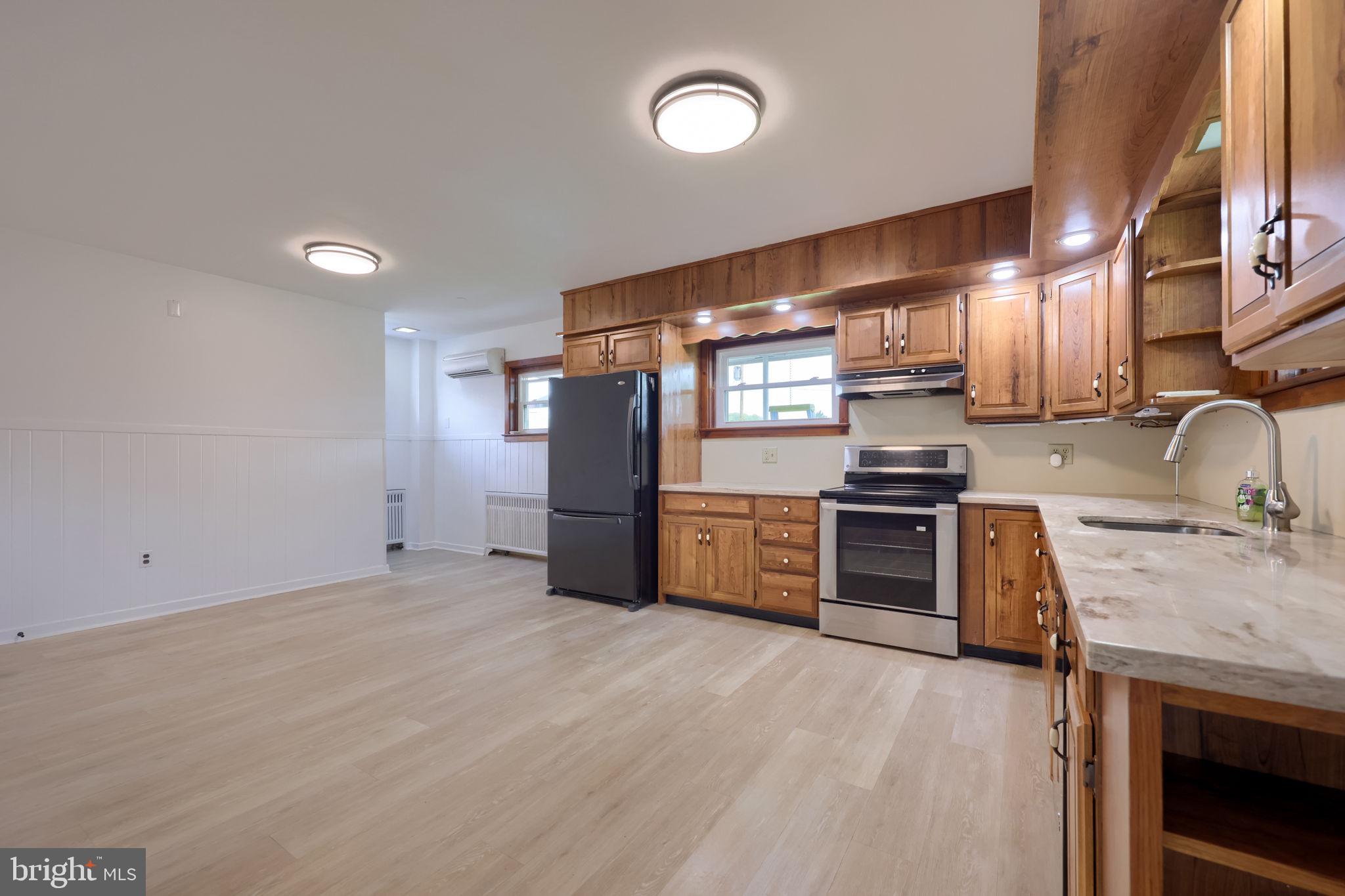 3625 Kutztown Road Reading, PA 19605 - Photo 16 of 28