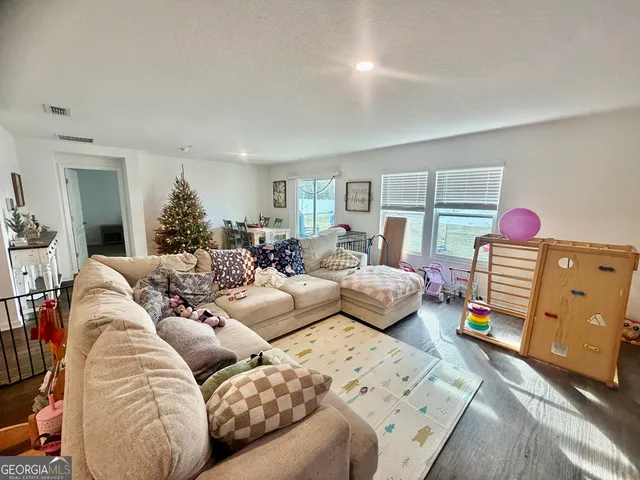 $2,200 | 90 Landing Boulevard, Woodbine, GA 31569