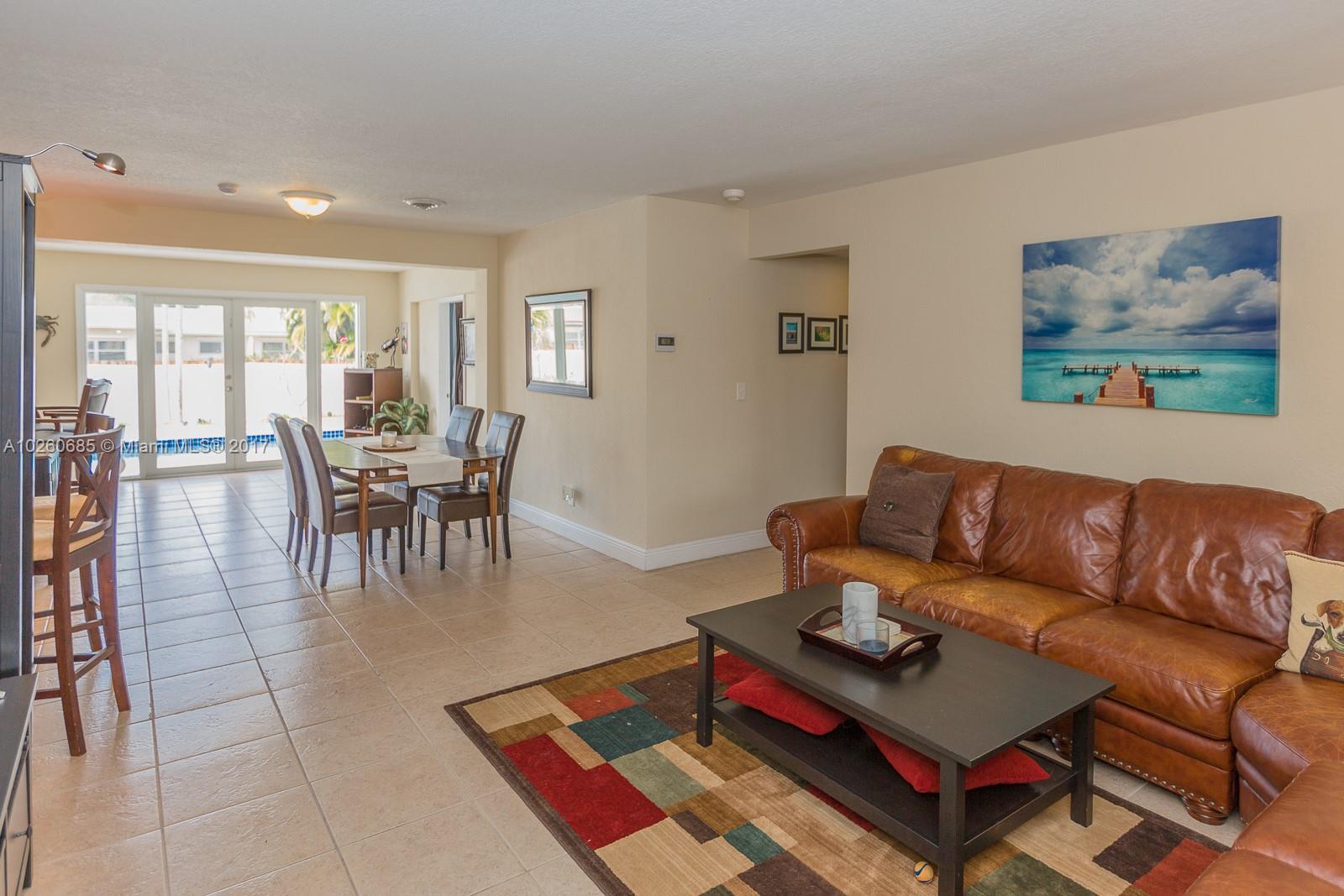 3343 Harding Street Hollywood, FL 33021 - Photo 5 of 35 Gallery Image 5