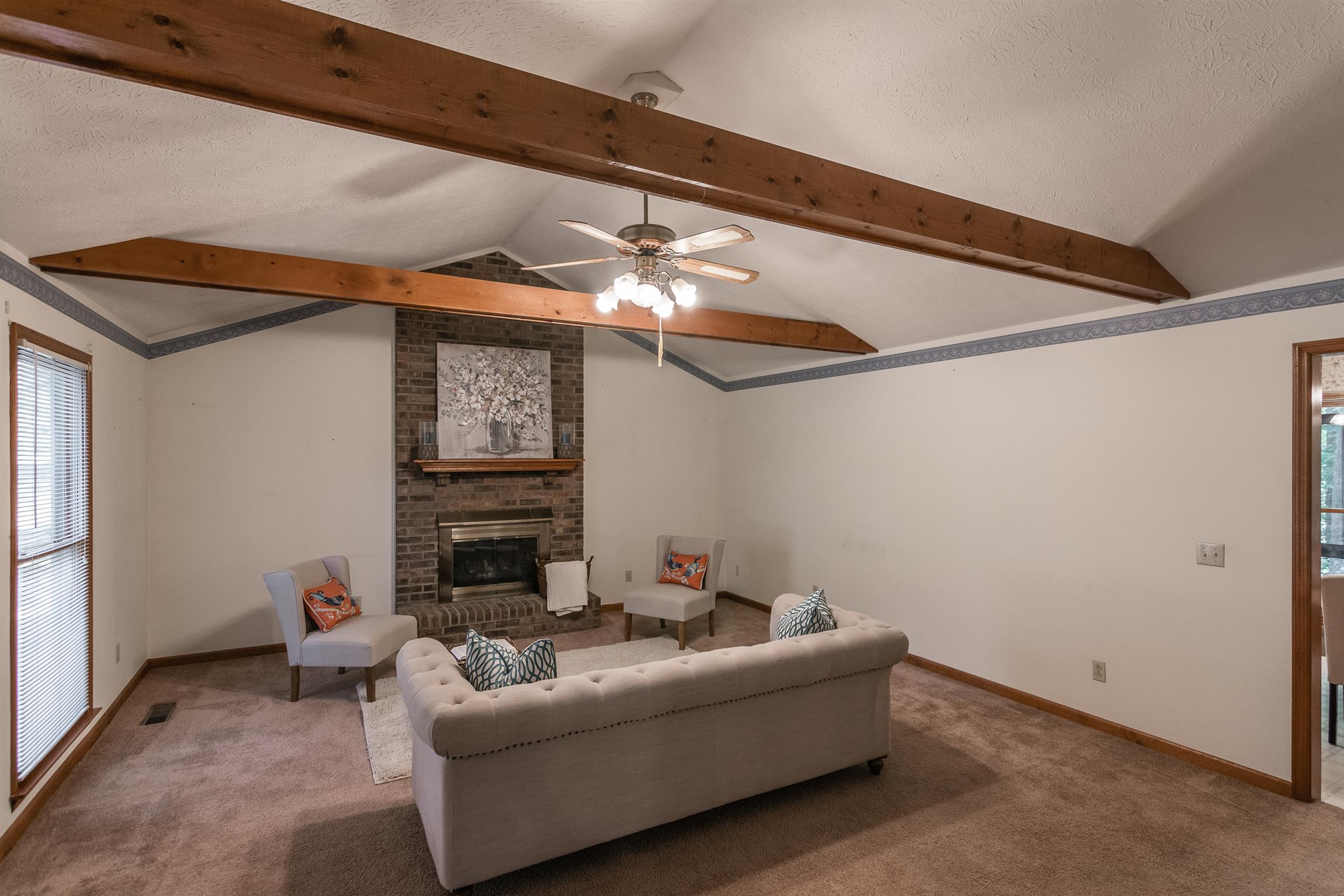 202 Bell Lane Springfield, TN 37172 - Photo 5 of 23 a living room with furniture and a window