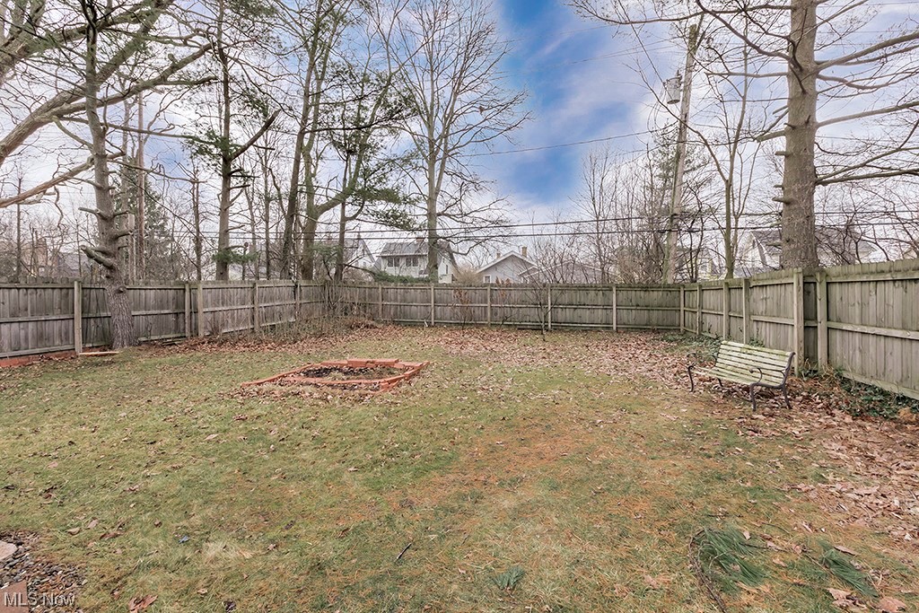 2435 Kingston Road Cleveland, OH 44118 - Photo 49 of 50 Gallery Image 49