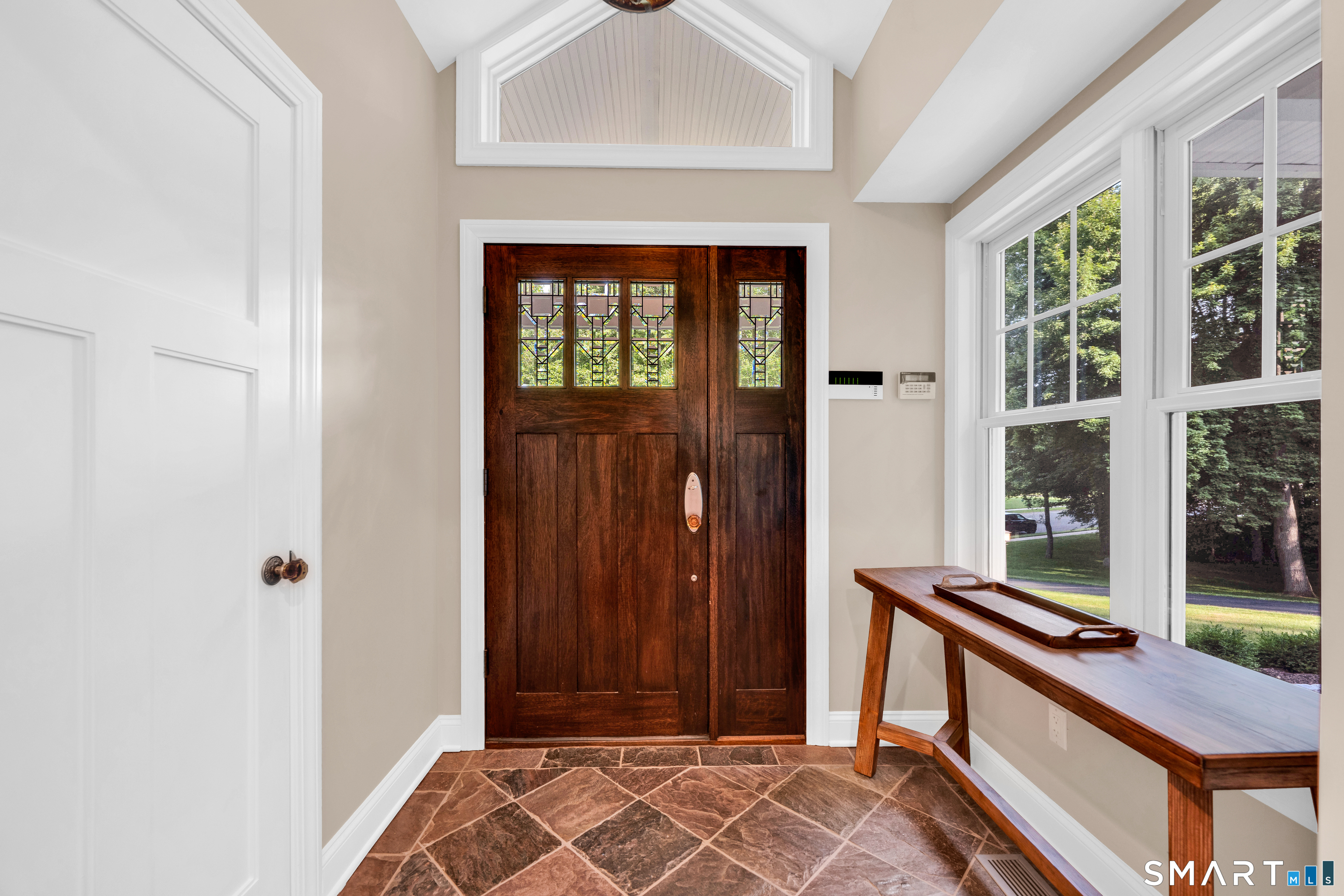 56 Corbin Ridge Bristol, CT 06010 - Photo 6 of 40