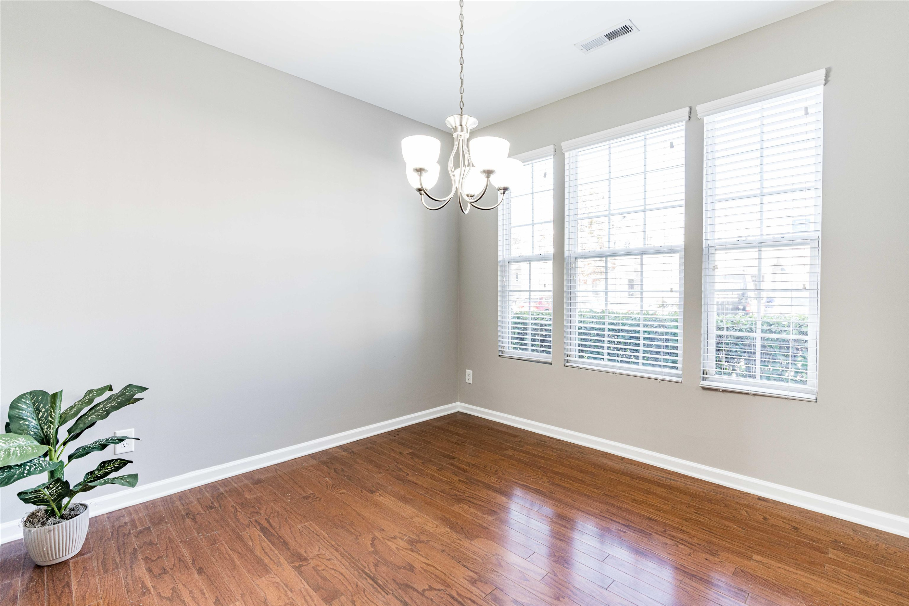 710 Bryant Street Raleigh, NC 27603 - Photo 16 of 42 Photo 16