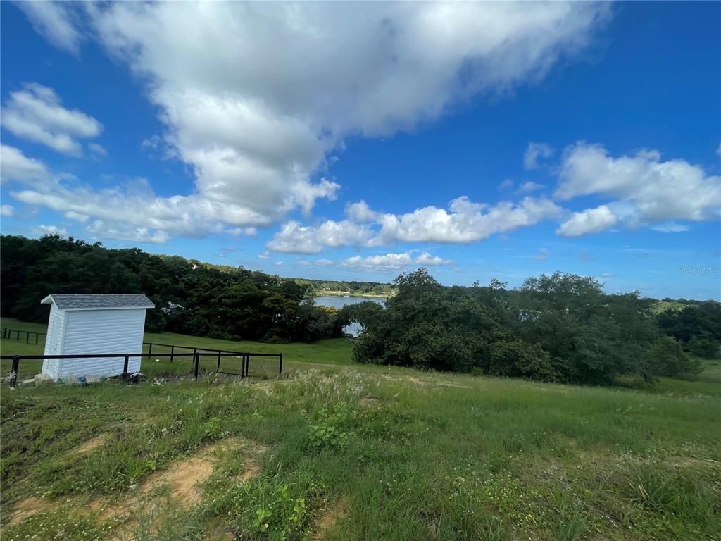 1110 Country Club Road Eustis, FL 32726 - Photo 13 of 38 a view of a terrace