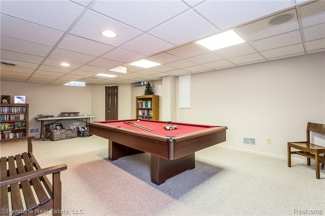 2091 West Wattles Road Troy, MI 48098 - Photo 35 of 52 033-4589635-large.jpg