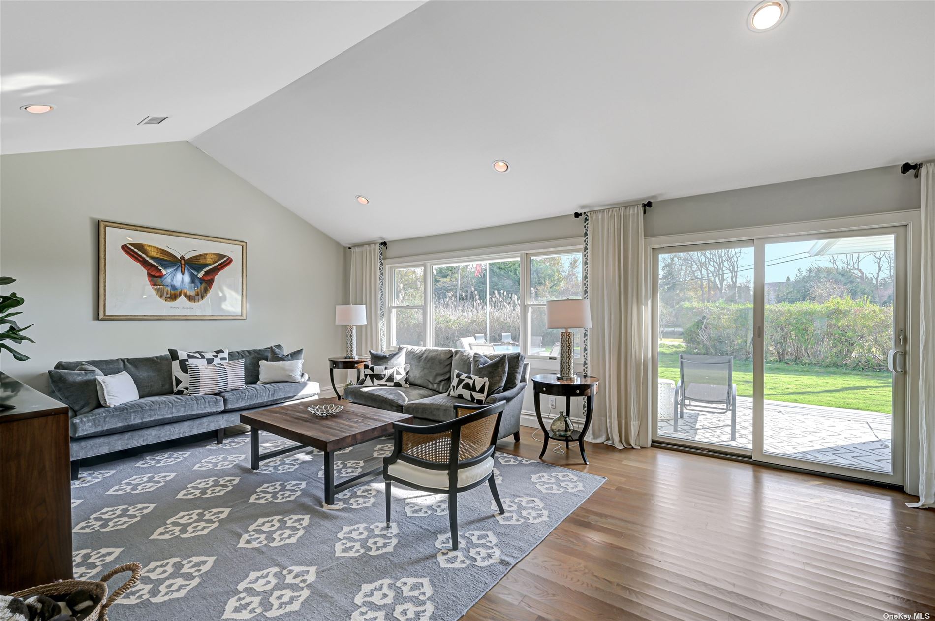 31 Remsenburg, undefined 00000 - Photo 2 of 17