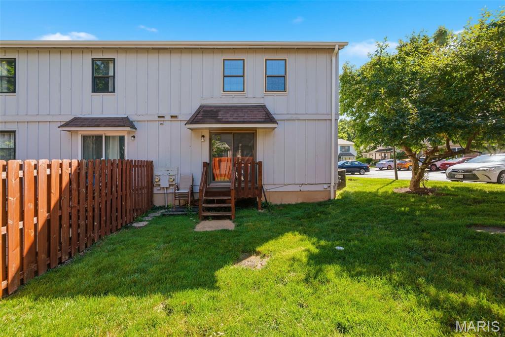 2373 Hiddengarden Court Ballwin, MO 63021 - Photo 25 of 57