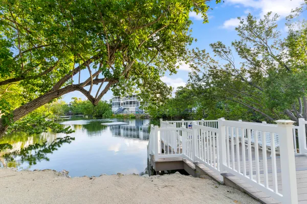 $859,900 | 1530 Ocean Bay Drive, Unit 304, Key Largo, FL 33037