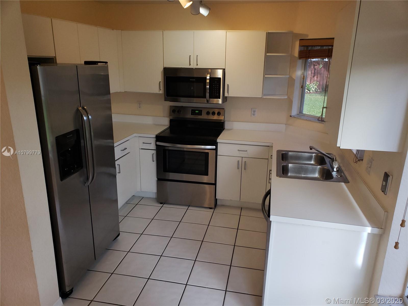 11200 Rockinghorse Road Cooper City, FL 33026 - Photo 17 of 33