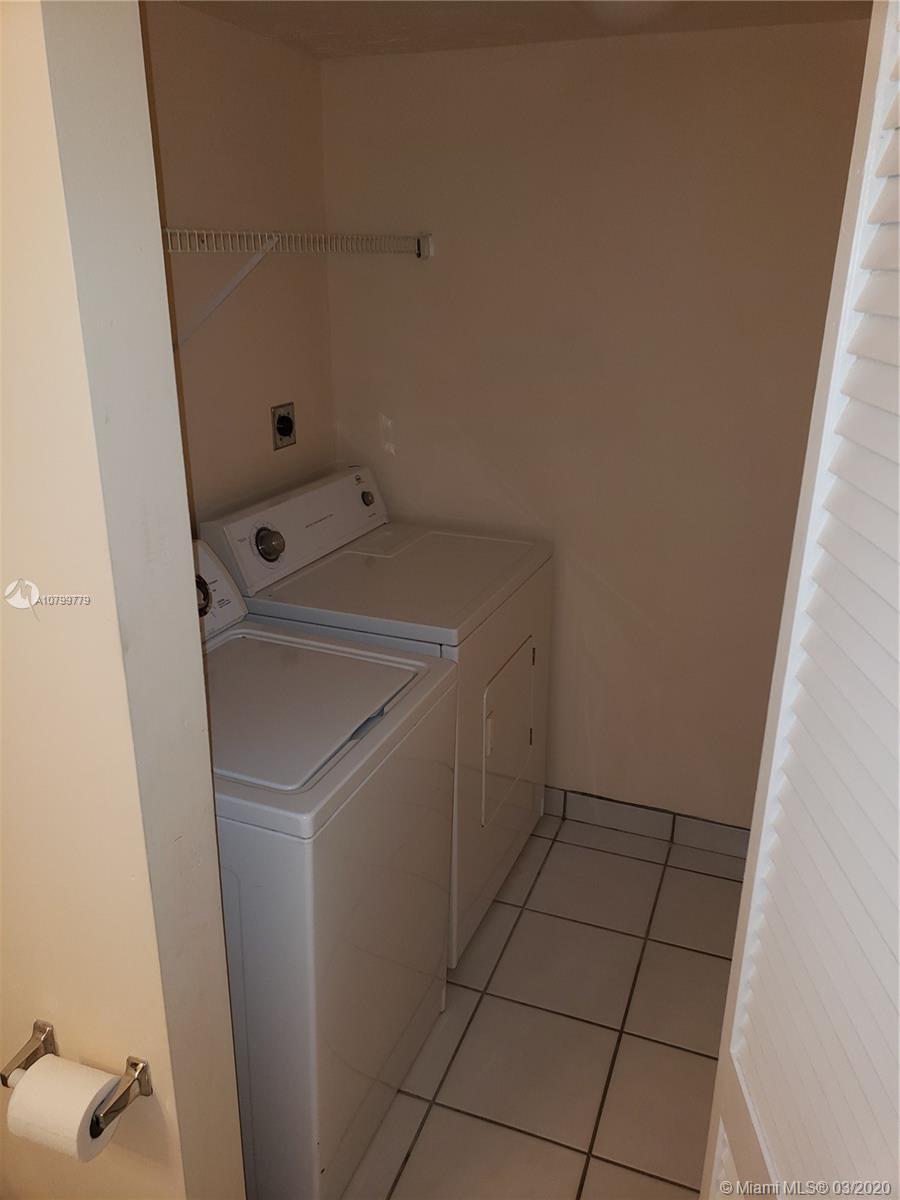 11200 Rockinghorse Road Cooper City, FL 33026 - Photo 21 of 33