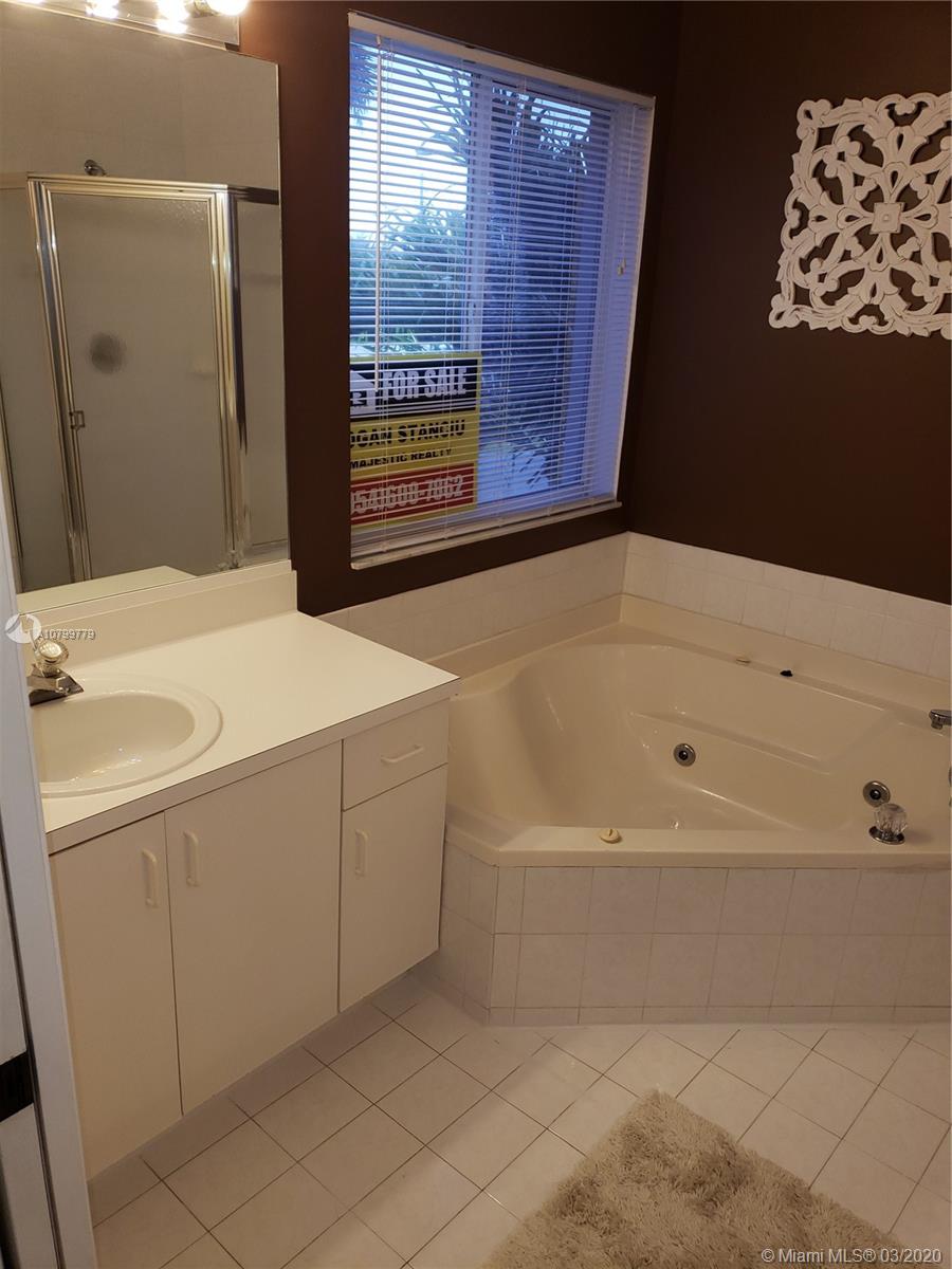 11200 Rockinghorse Road Cooper City, FL 33026 - Photo 26 of 33