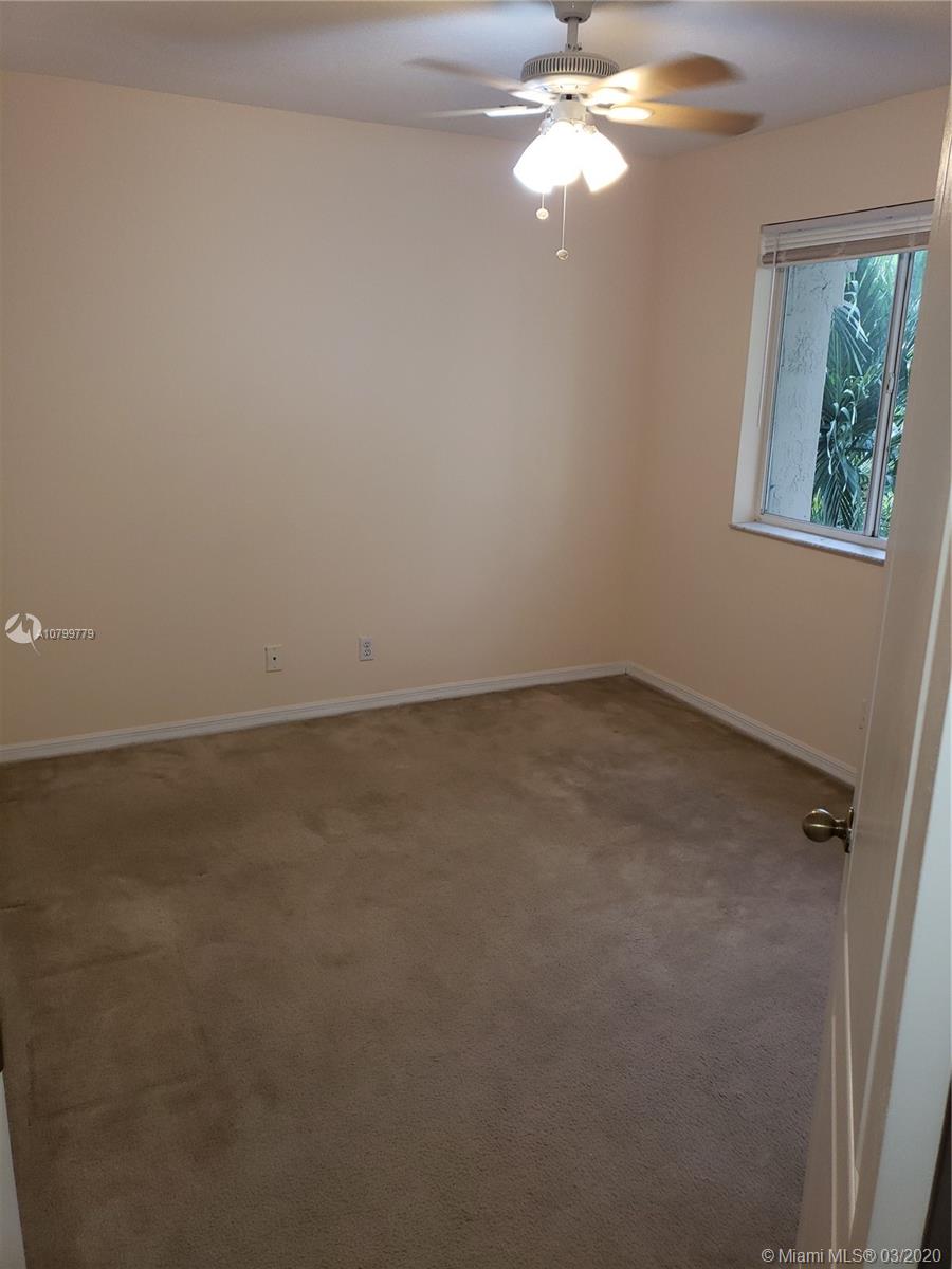 11200 Rockinghorse Road Cooper City, FL 33026 - Photo 29 of 33