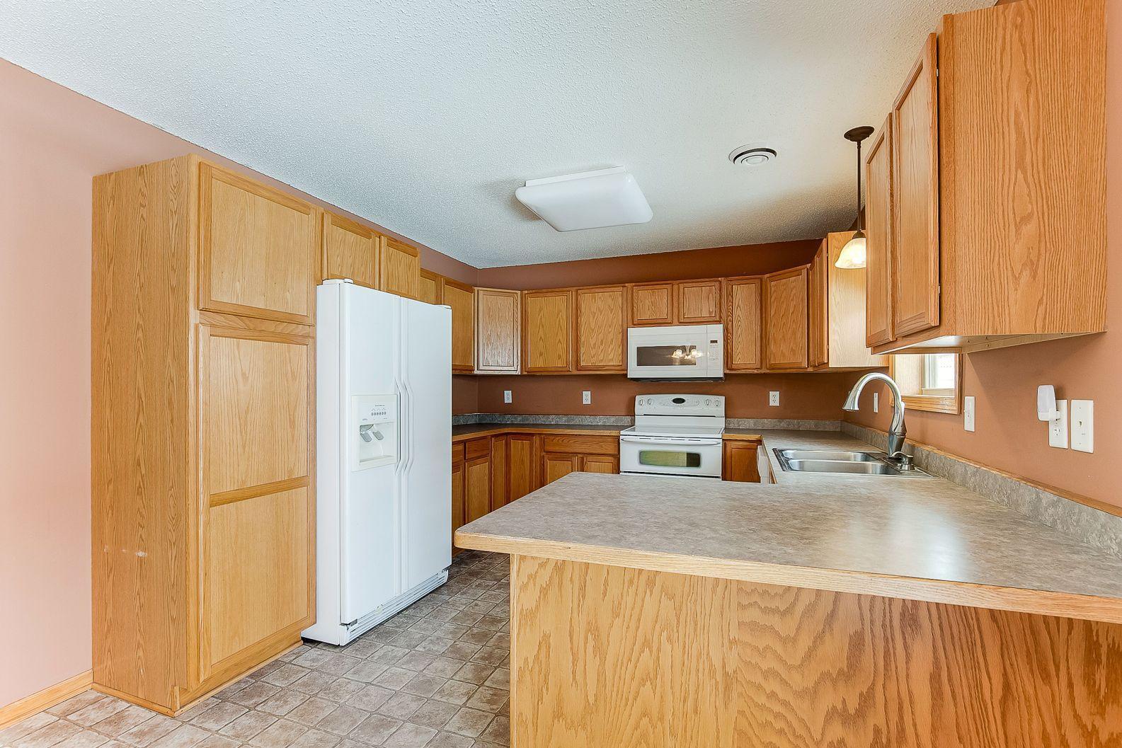280 Cedar Street, Unit 56 Baldwin, WI 54002 - Photo 10 of 34 Gallery Image 10