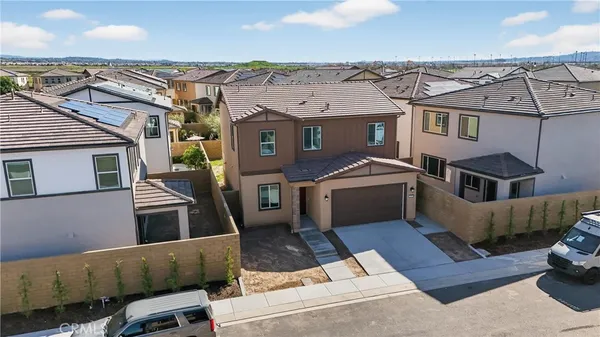 $6,500 | 107 Pansy, Irvine, CA 92618