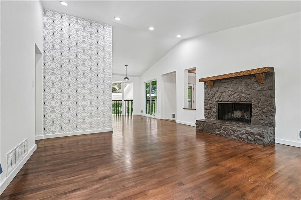 2272 Vistamont Drive Decatur, GA 30033 - Photo 5 of 63
