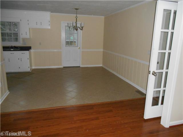 4995 Pine Hall Road Walkertown, NC 27051 - Photo 4 of 16 Dining Room.