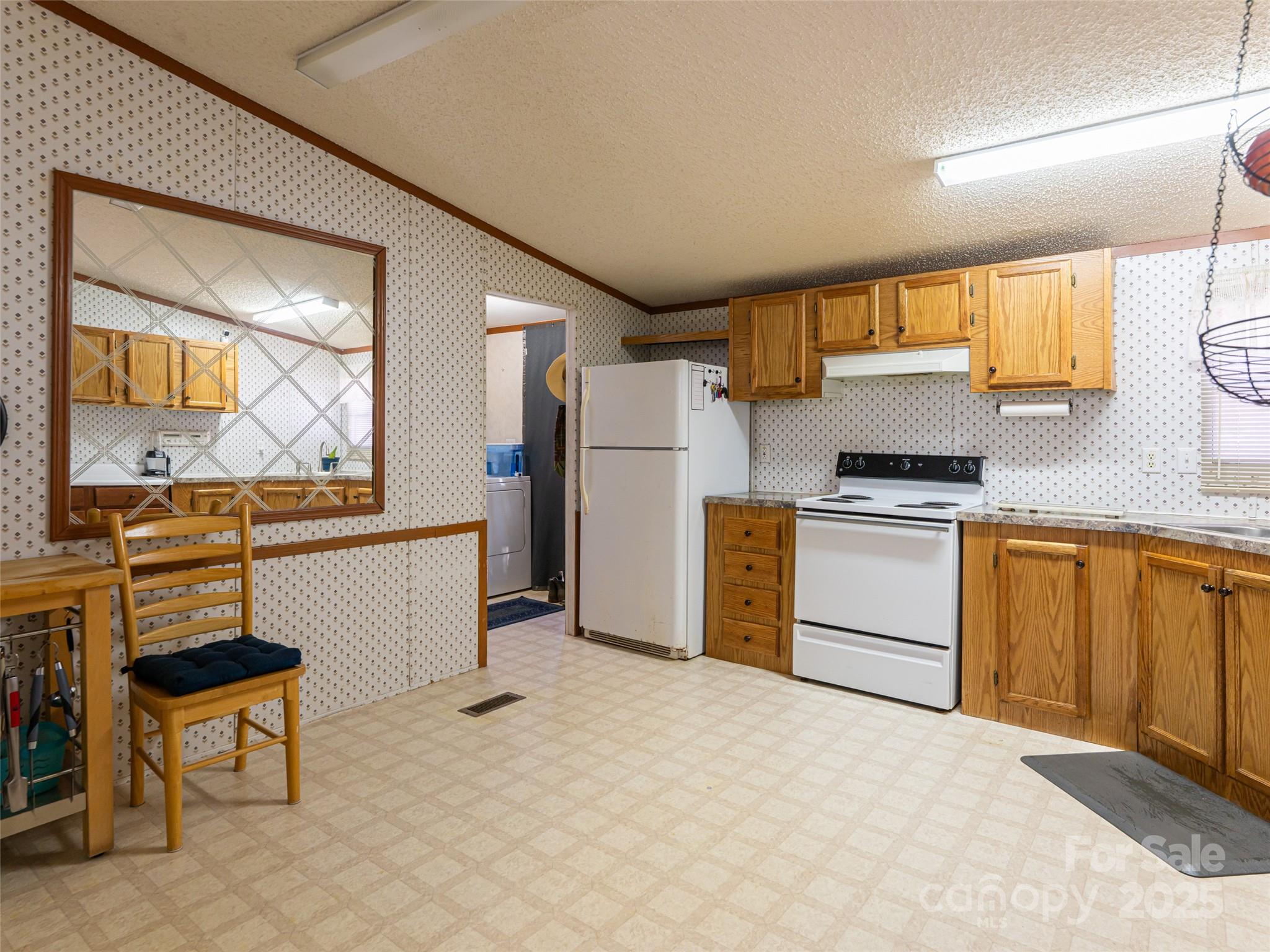 55 Morgan Road Weaverville, NC 28787 - Photo 13 of 48