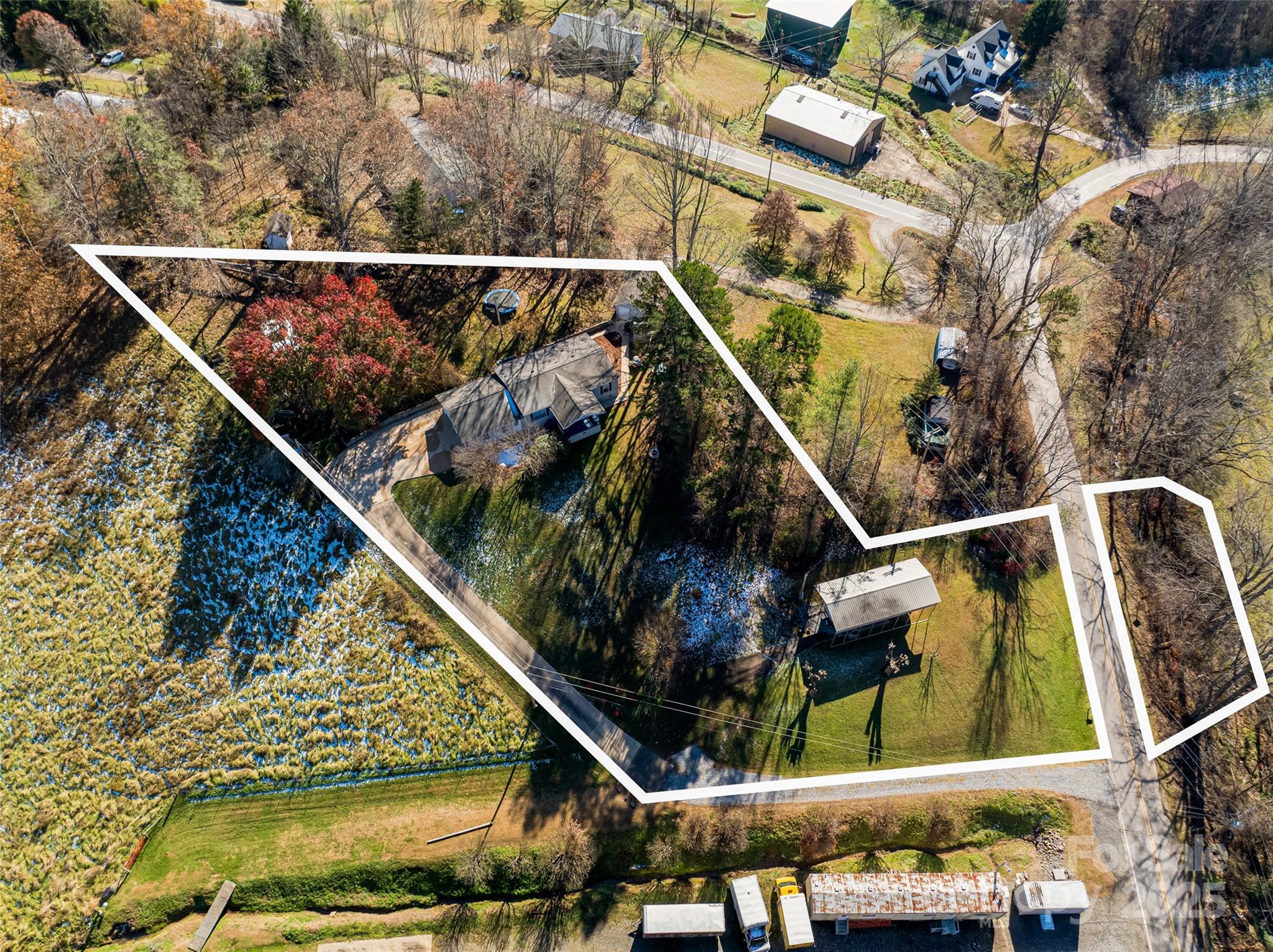 55 Morgan Road Weaverville, NC 28787 - Photo 3 of 48