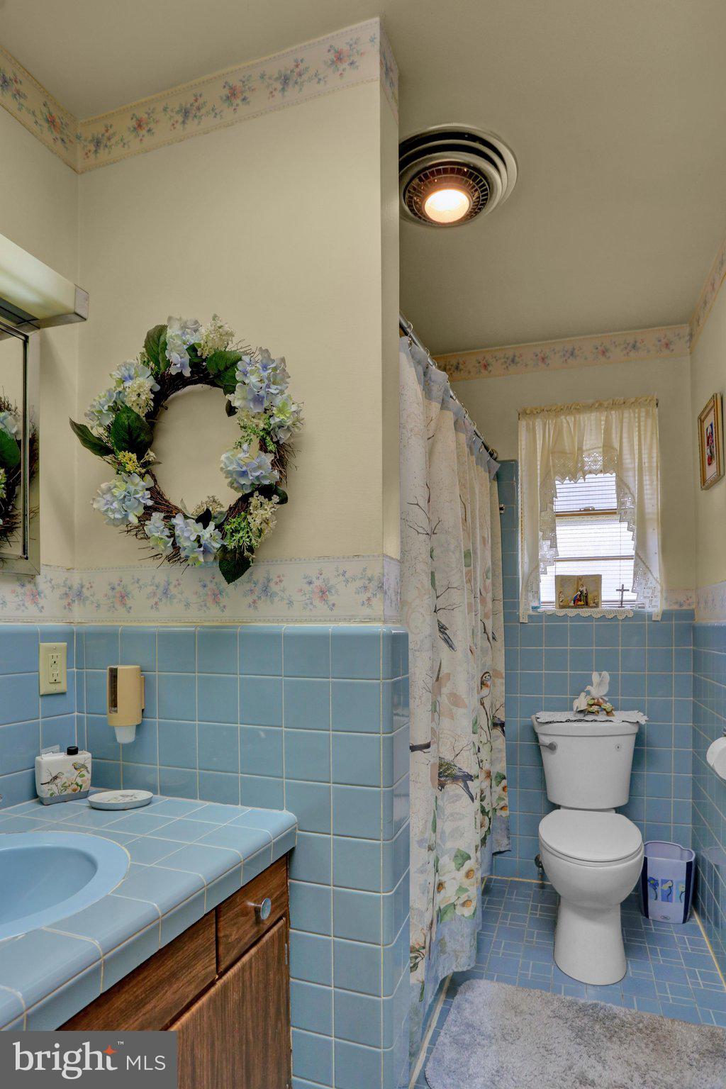 1317 Lorraine Road Reading, PA 19604 - Photo 23 of 45 E26A5576