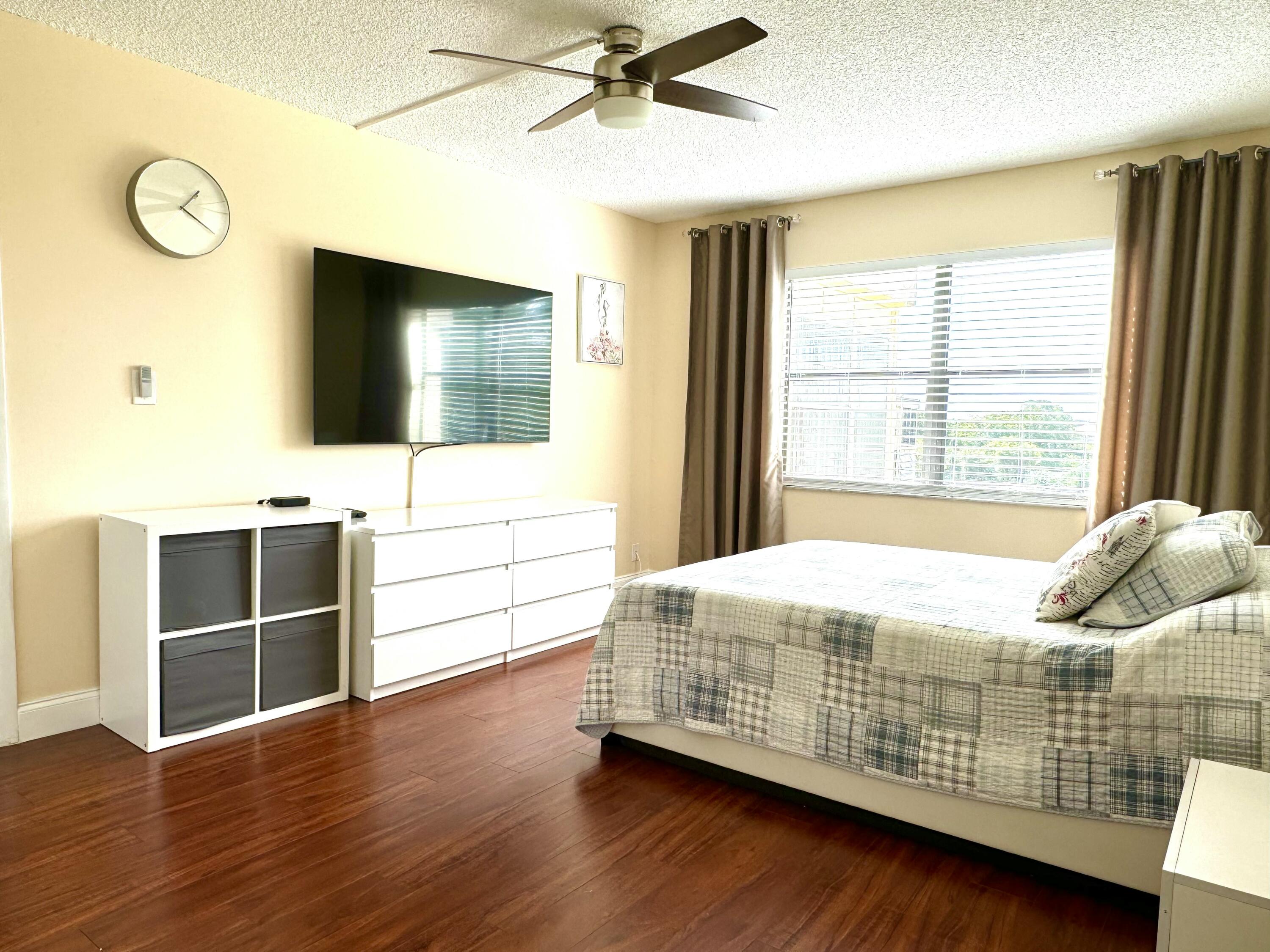 9355 Southwest 8th Street, Unit 417 Boca Raton, FL 33428 - Photo 2 of 27 IMG_9118