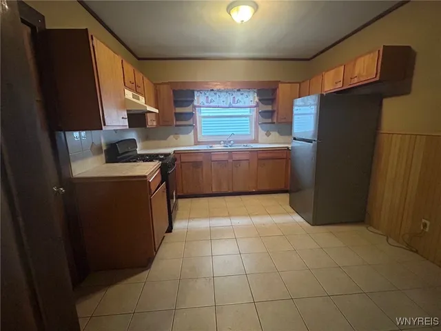 $1,400 | 528 Ontario Street, Buffalo, NY 14207