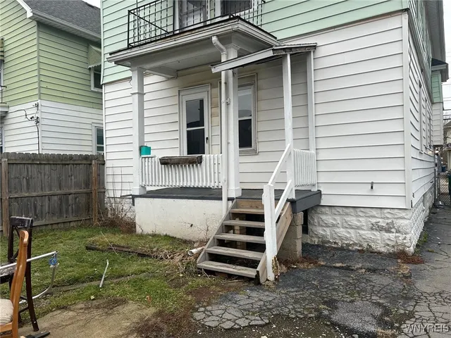 $1,400 | 528 Ontario Street, Buffalo, NY 14207