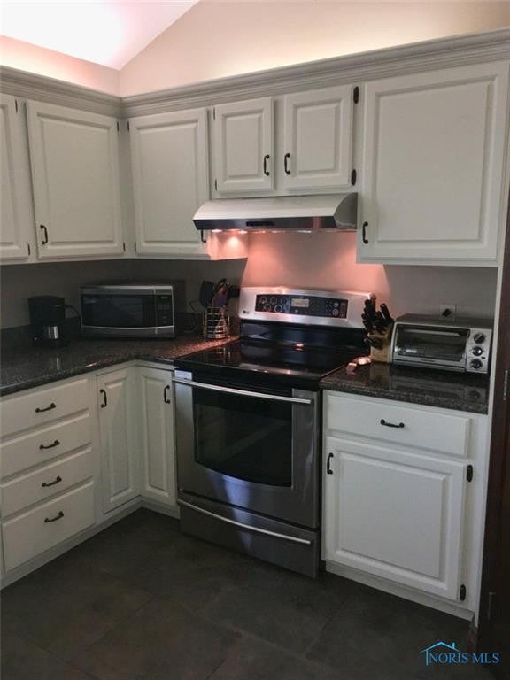 6962 Ramblehurst Road Sylvania, OH 43560 - Photo 17 of 27 Gallery Image 17