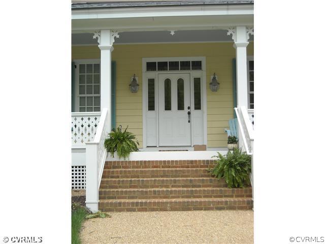 15931 Alsdell Road Midlothian, VA 23112 - Photo 11 of 12 a front view of a house