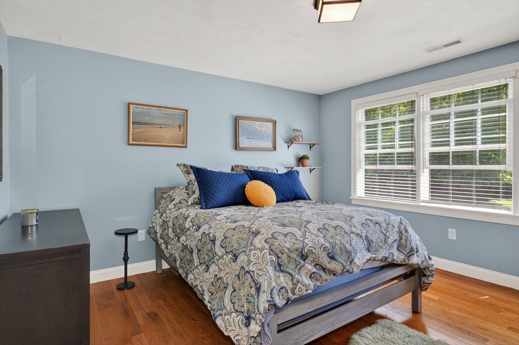 27 Autumn Ridge Road Berlin, MA 01503 - Photo 33 of 42