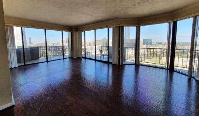 $298,000 | 3350 McCue Road, Unit 1703, Houston, TX 77056