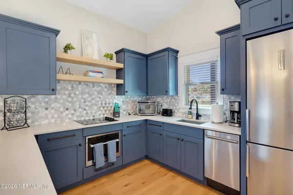 $2,425 | 290 St George Street, Unit B, St. Augustine, FL 32084