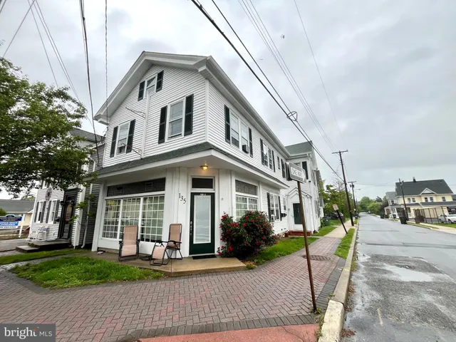 $779,000 | 135 East Main Street, Tuckerton, NJ 08087