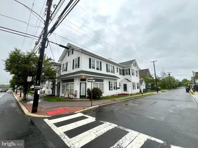 $779,000 | 135 East Main Street, Tuckerton, NJ 08087