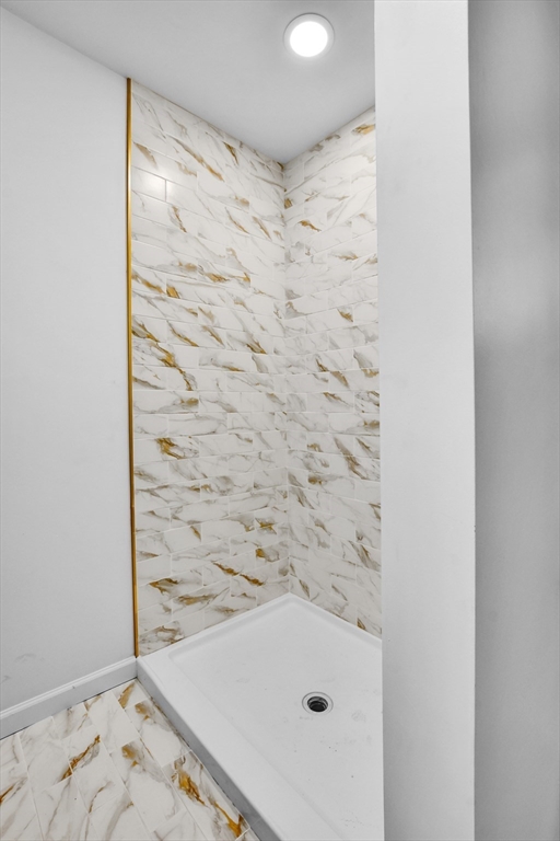 76 Number 6 Schoolhouse Road Charlton, MA 01507 - Photo 13 of 29 a bathroom with a shower