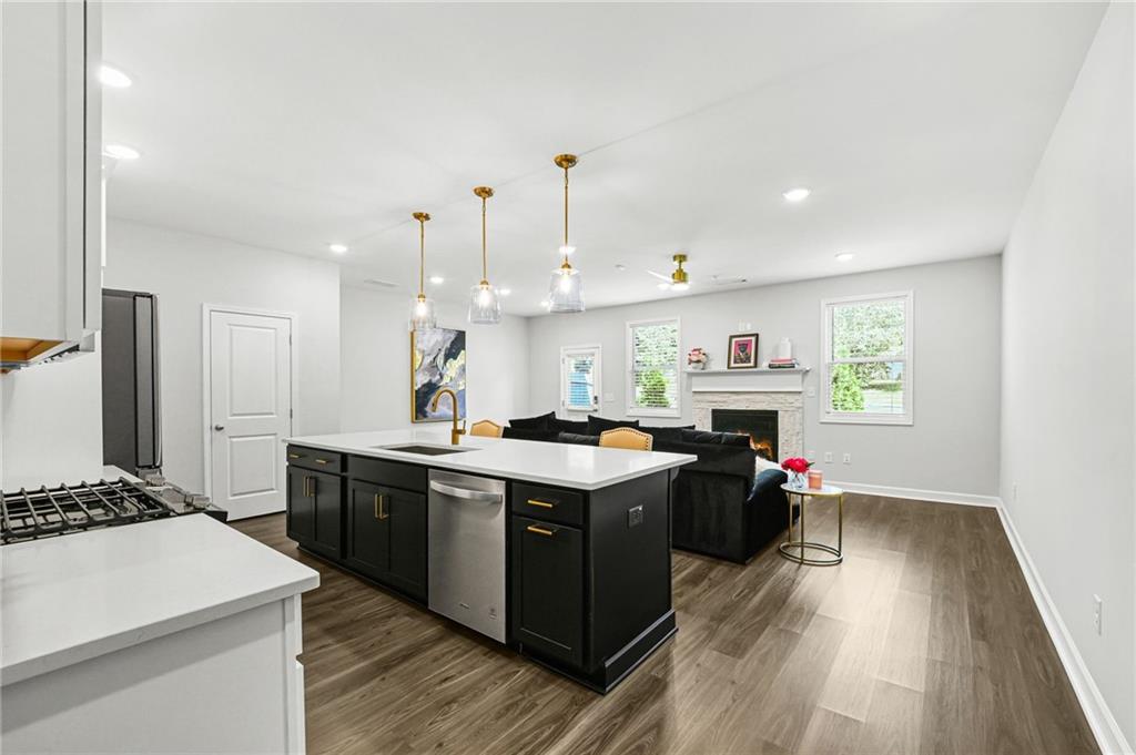 3578 Silvery Way Powder Springs, GA 30127 - Photo 8 of 39 Gallery Image 8