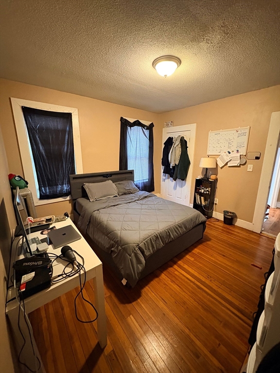38 Greenacre Square, Unit 2 Springfield, MA 01105 - Photo 6 of 11