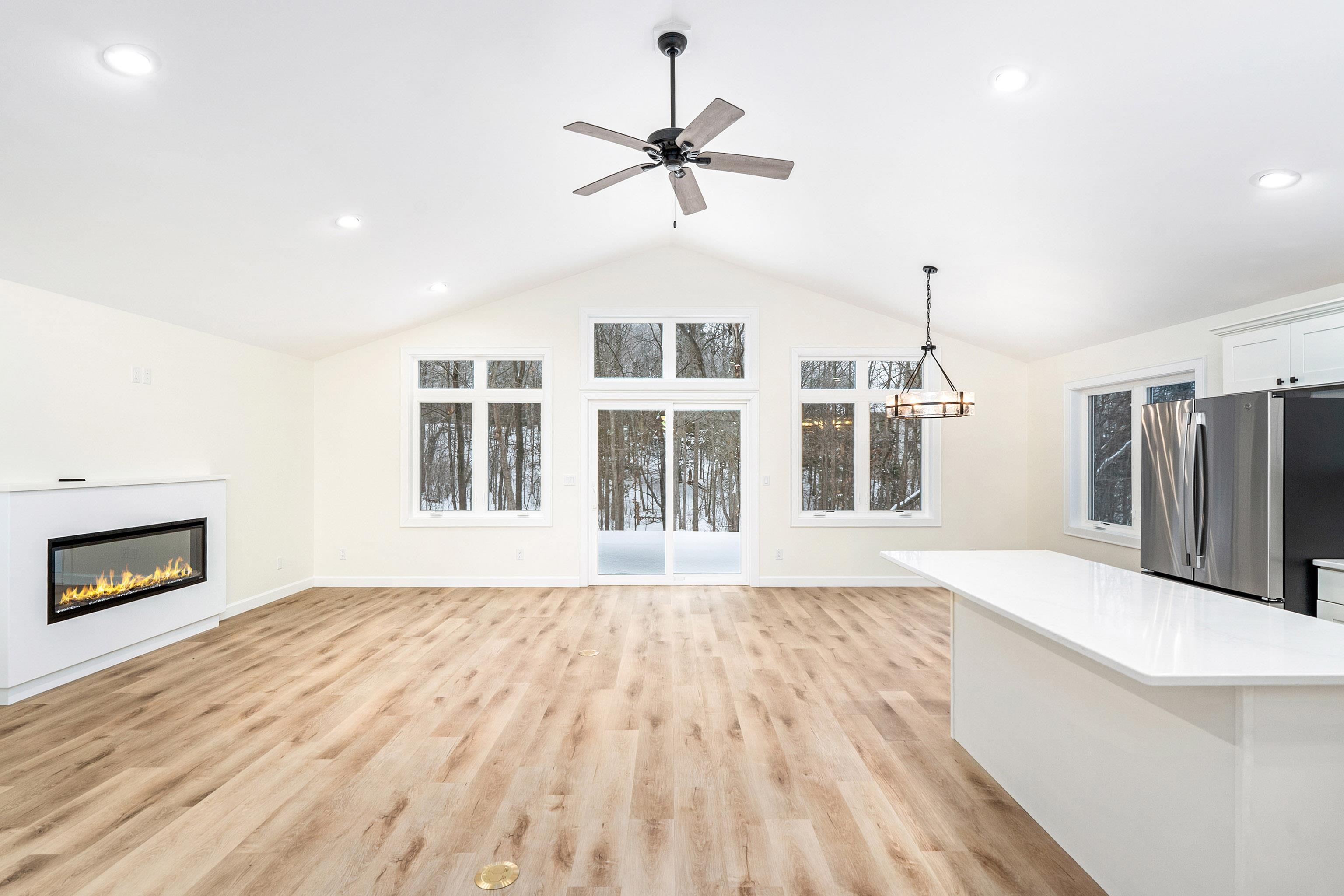 1802 Rice Lake Road Duluth, MN 55811 - Photo 4 of 29