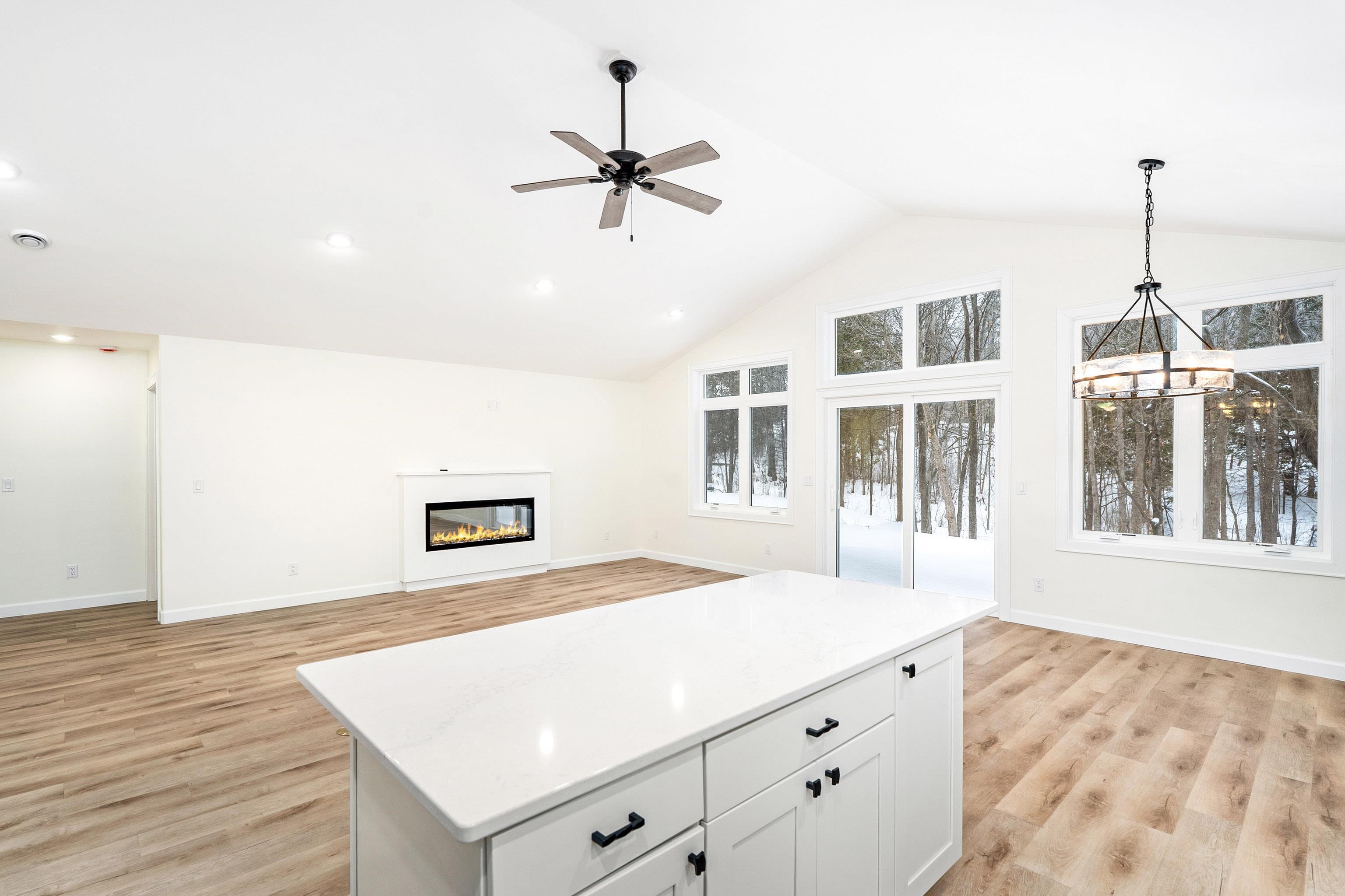 1802 Rice Lake Road Duluth, MN 55811 - Photo 5 of 29