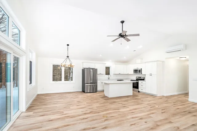 $609,500 | 1802 Rice Lake Road, Duluth, MN 55811