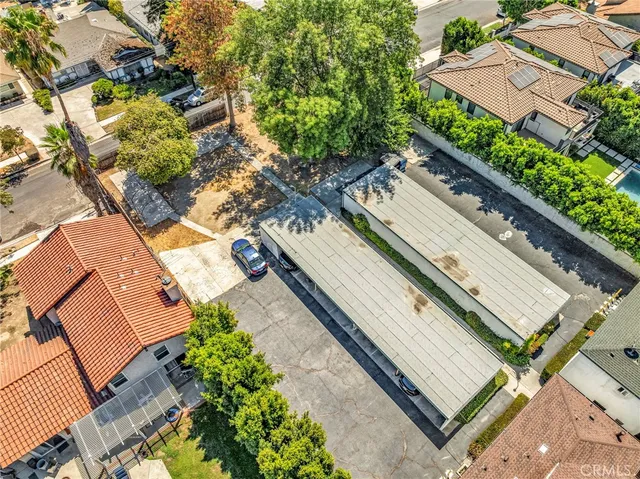 an aerial view of multiple house