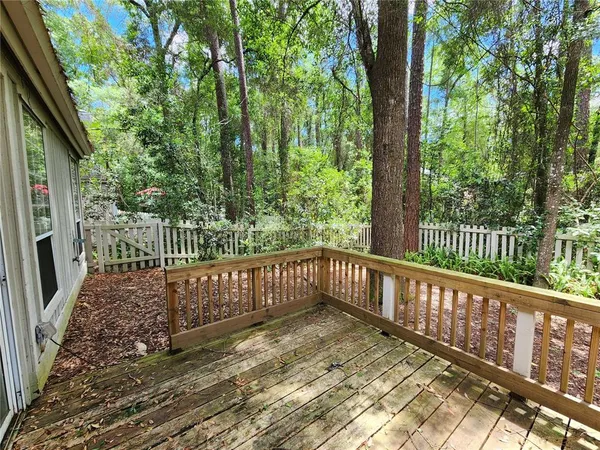 $1,800 | 5026 Southwest 94th Street, Gainesville, FL 32608