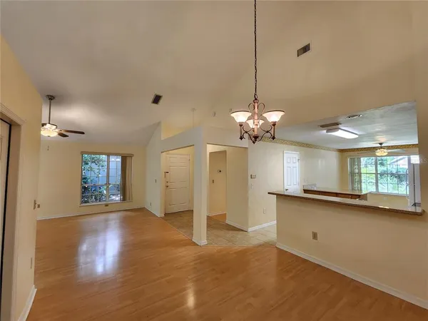 $1,800 | 5026 Southwest 94th Street, Gainesville, FL 32608
