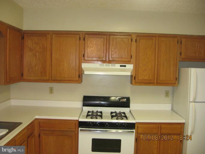 7233 Allentown Road Fort Washington, MD 20744 - Photo 9 of 11 Kitchen