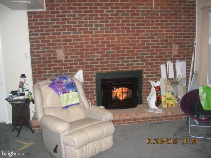 7233 Allentown Road Fort Washington, MD 20744 - Photo 10 of 11 Family Room