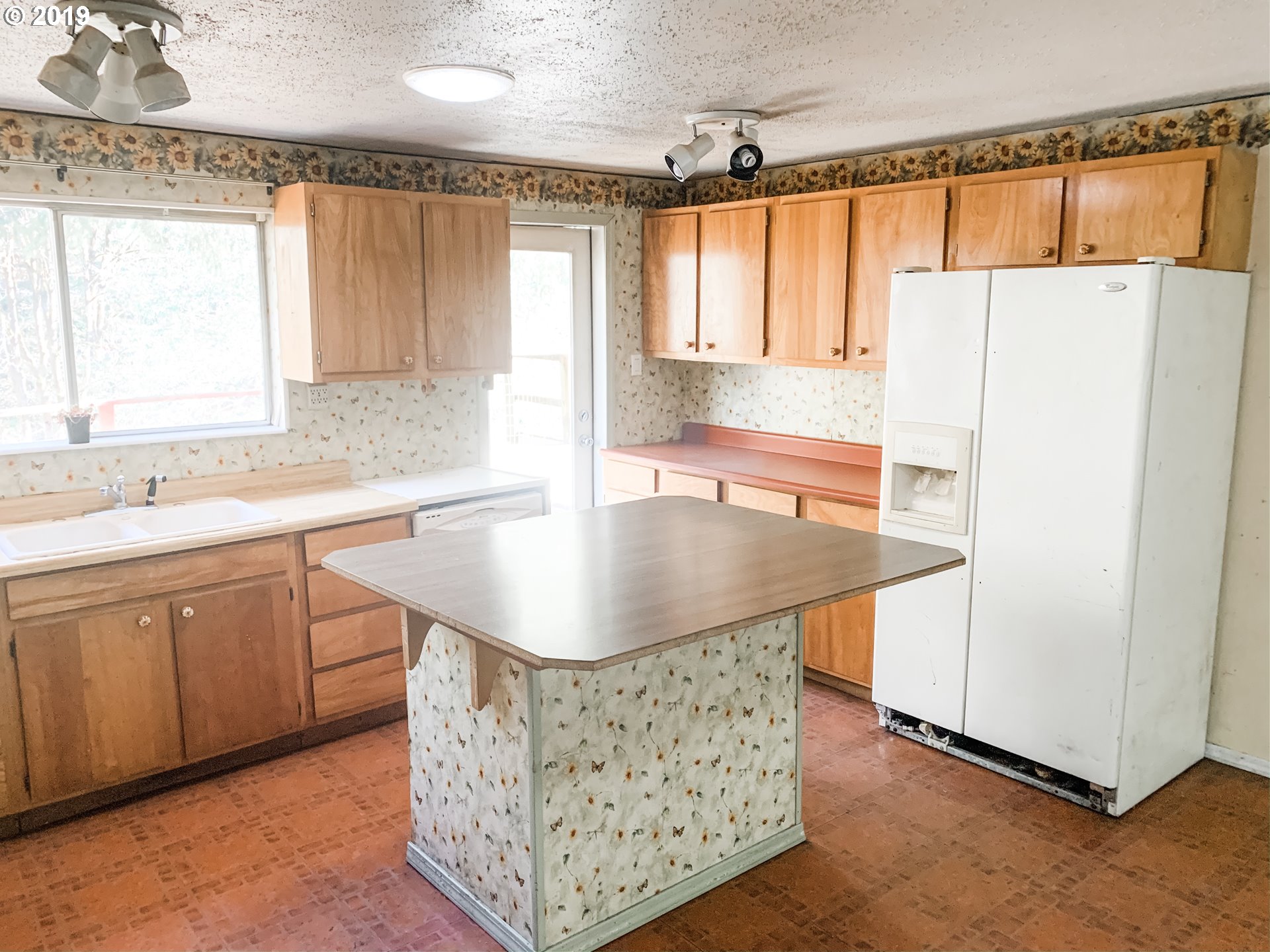 41260 Southwest Pumpkinseed Road Willamina, OR 97396 - Photo 10 of 19 Gallery Image 10