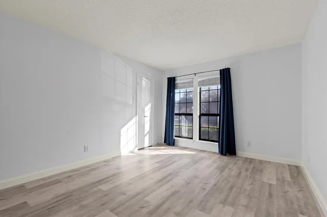 $200,000 | 15221 Berry Trail, Unit 709, Dallas, TX 75248