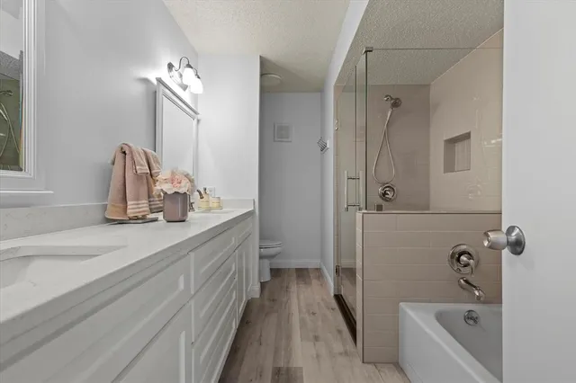 $200,000 | 15221 Berry Trail, Unit 709, Dallas, TX 75248